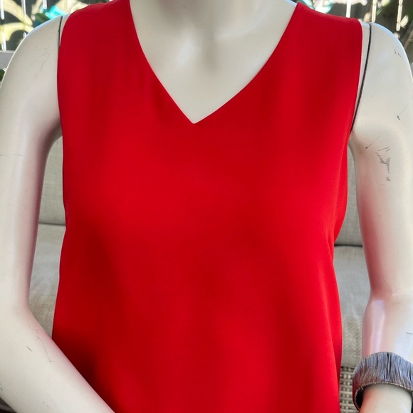 🌴 Bright Red, Lined Sleeveless Tank, Size M - Picture 3 of 9